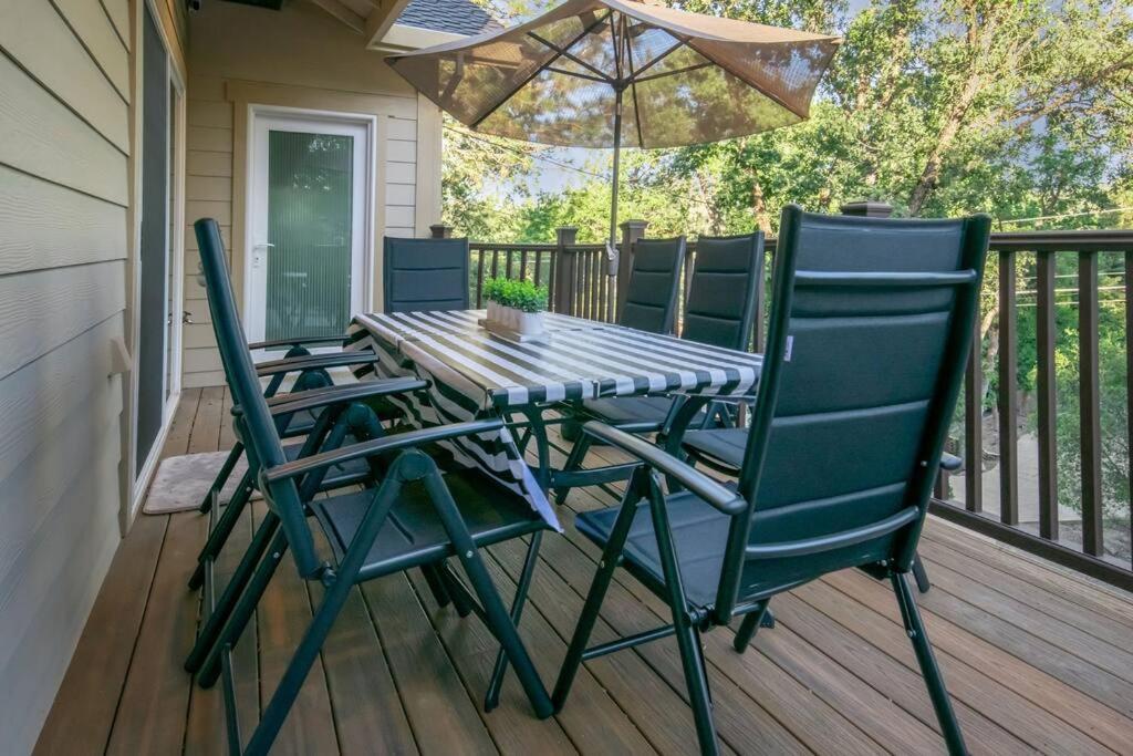 New Luxury Lake House In Pine Mountain Lake Close To Yosemite! Perfect For All Seasons! Great For Retreats, Getaways, Celebrations, And More! Гроувланд Екстериор снимка