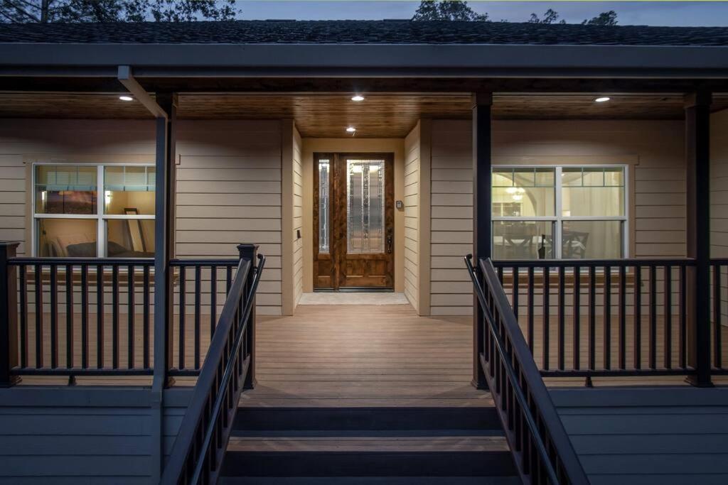 New Luxury Lake House In Pine Mountain Lake Close To Yosemite! Perfect For All Seasons! Great For Retreats, Getaways, Celebrations, And More! Гроувланд Екстериор снимка